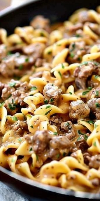 Easy Beef Stroganoff 4 Easy Beef Stroganoff