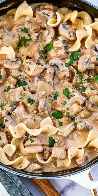 Creamy Beef Stroganoff 4 Creamy Beef Stroganoff