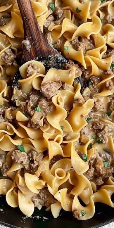 30-Minute Ground Beef Stroganoff