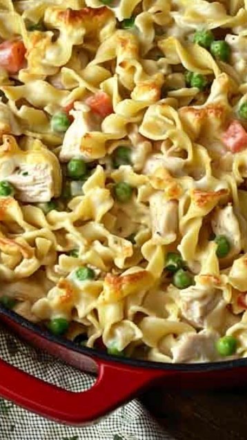 Chicken Pot Pie with Noodles 4 Chicken Pot Pie with Noodles