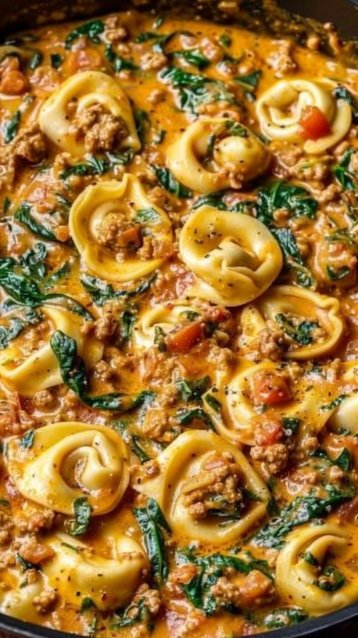 Spinach Tomato Tortellini