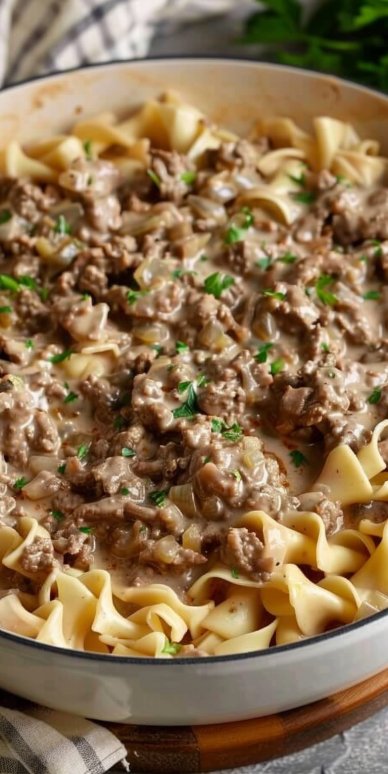 30-Minute Ground Beef Stroganoff Recipe