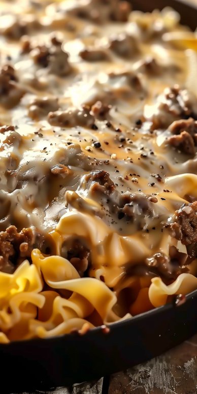 Cheesy Ground Beef and Noodles Bake