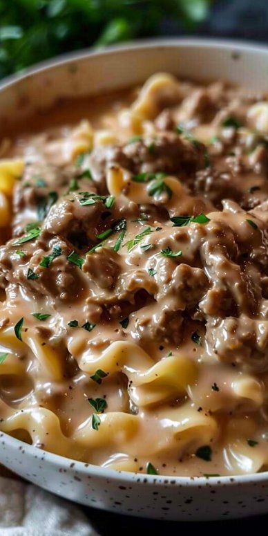 Savory Ground Beef Stroganoff: Easy Comfort Food Delight
