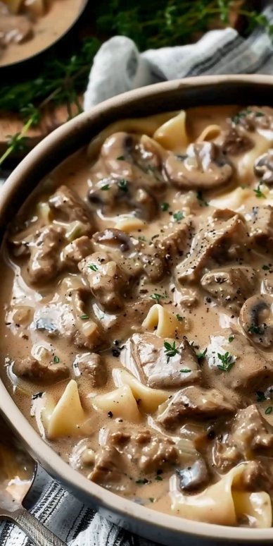Slow Cooker Beef Stroganoff 5 Slow Cooker Beef Stroganoff