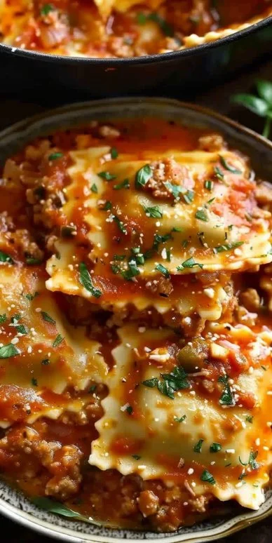 Crockpot Ravioli Lasagna: A Hands-Off, Flavor-Packed Comfort Food Masterpiece