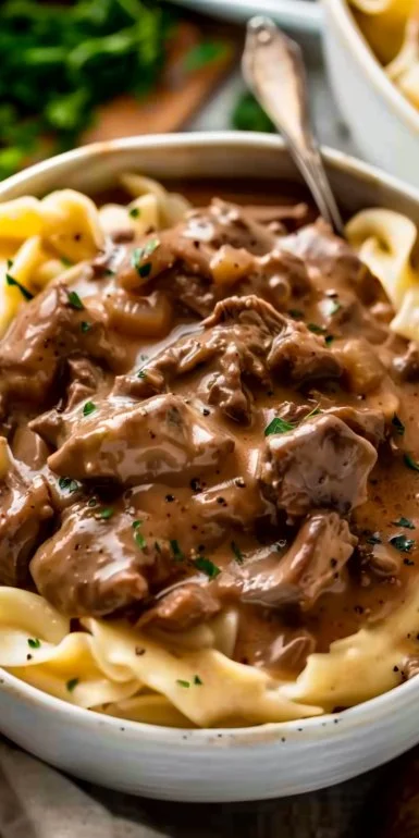 Dump and Go Crockpot Beef Stroganoff