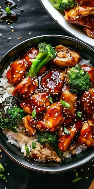 Dump and Go Crockpot Teriyaki Chicken 4 Delicious Dump and Go Crockpot Teriyaki Chicken recipe served with rice and vegetables.