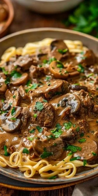 Hearty Beef and Mushroom Stroganoff