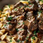 Slow Cooker Beef Stroganoff 7 slow cooker beef stroganoff 2026 01 06 185223 1