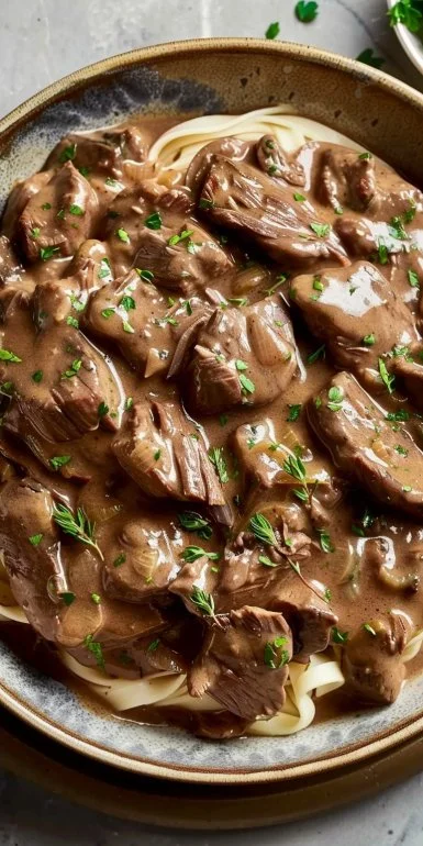 Slow Cooker Beef Stroganoff