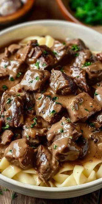 Slow-Cooker Beef Stroganoff