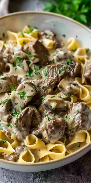 This Crock Pot Beef Stroganoff Has a Secret That Makes It Extra Creamy